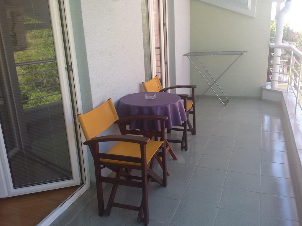 Gjole Apartments Lagadin Bilik gambar